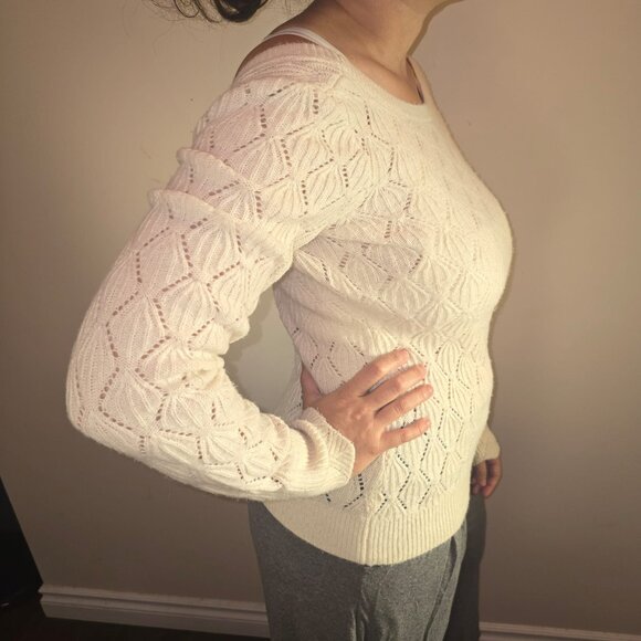 Abercrombie & Fitch Open-Knit Sweater – White Diamond Lace Pattern - Picture 2 of 8
